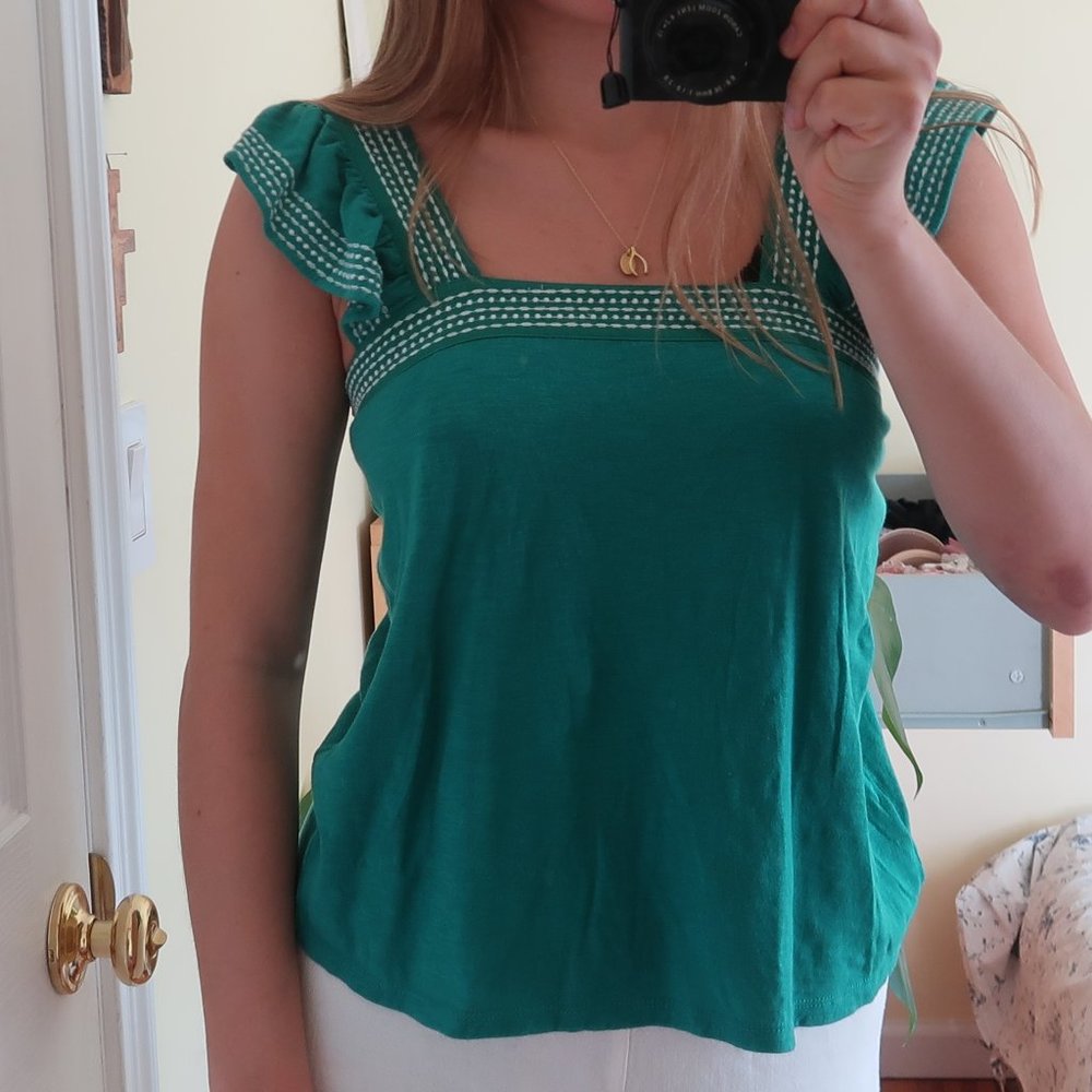 ruffle sleeve top